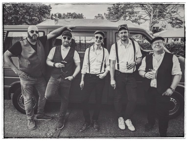 Bandfoto in Karlsbad Auerbach Dorffest 2024 Bandfoto von The Peatcutters